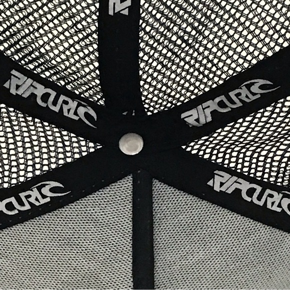 RIPCURL Adjustable SnapBack Mesh Beach Cap - Picture 2 of 16